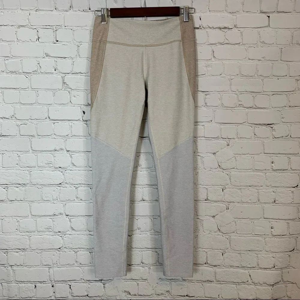 Outdoor Voices Tri Color Leggings Beige Cream Grey Size Small